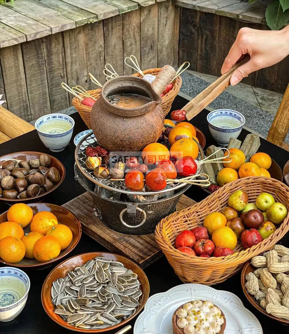 圍爐煮茶刷屏，一起來感受古詩詞中的茶風茶韻「圍爐茶桌，炭火爐」(圖1)